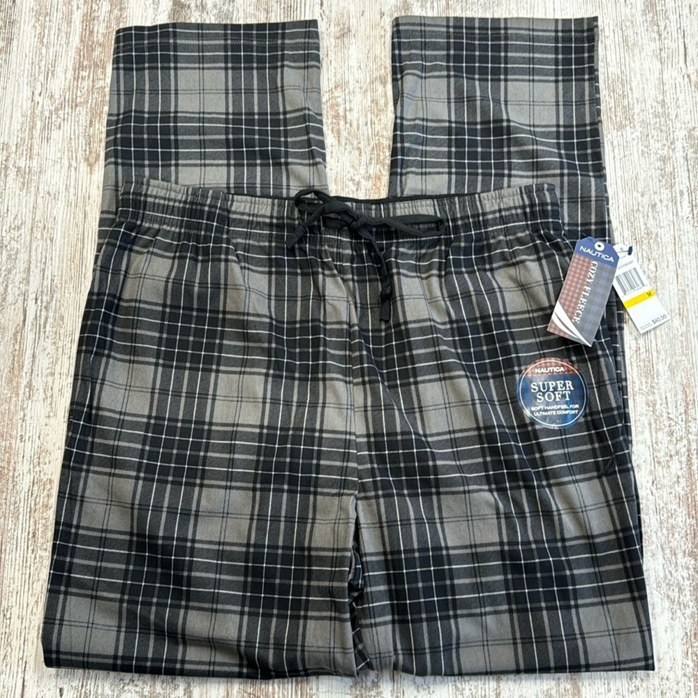 Nautica NWT Black Gray Plaid Super Soft Cozy Fleece Lounge Pajama Pants